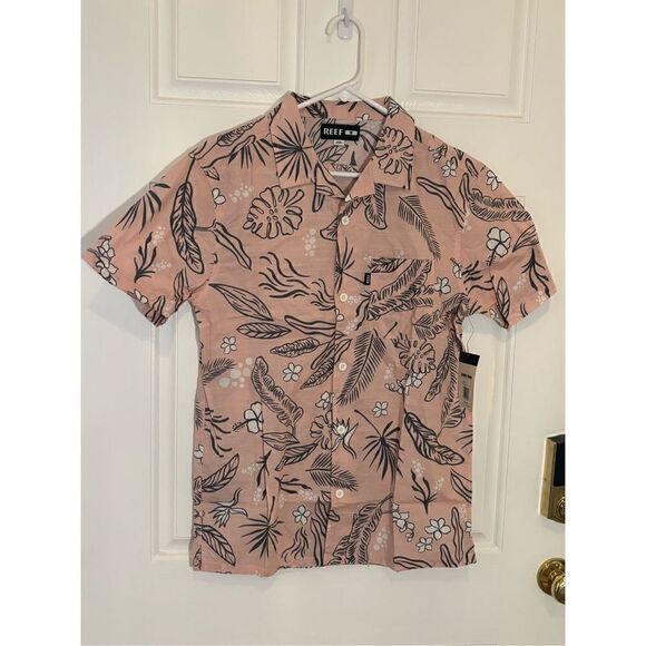 Men’s Reef Men's Rockdale Short Sleeve Woven Shirt Size Small - Picture 3 of 6